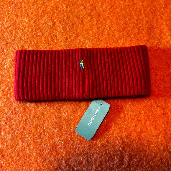 Fjallraven unisex red 100% wool logo headband NWT - Picture 6 of 9